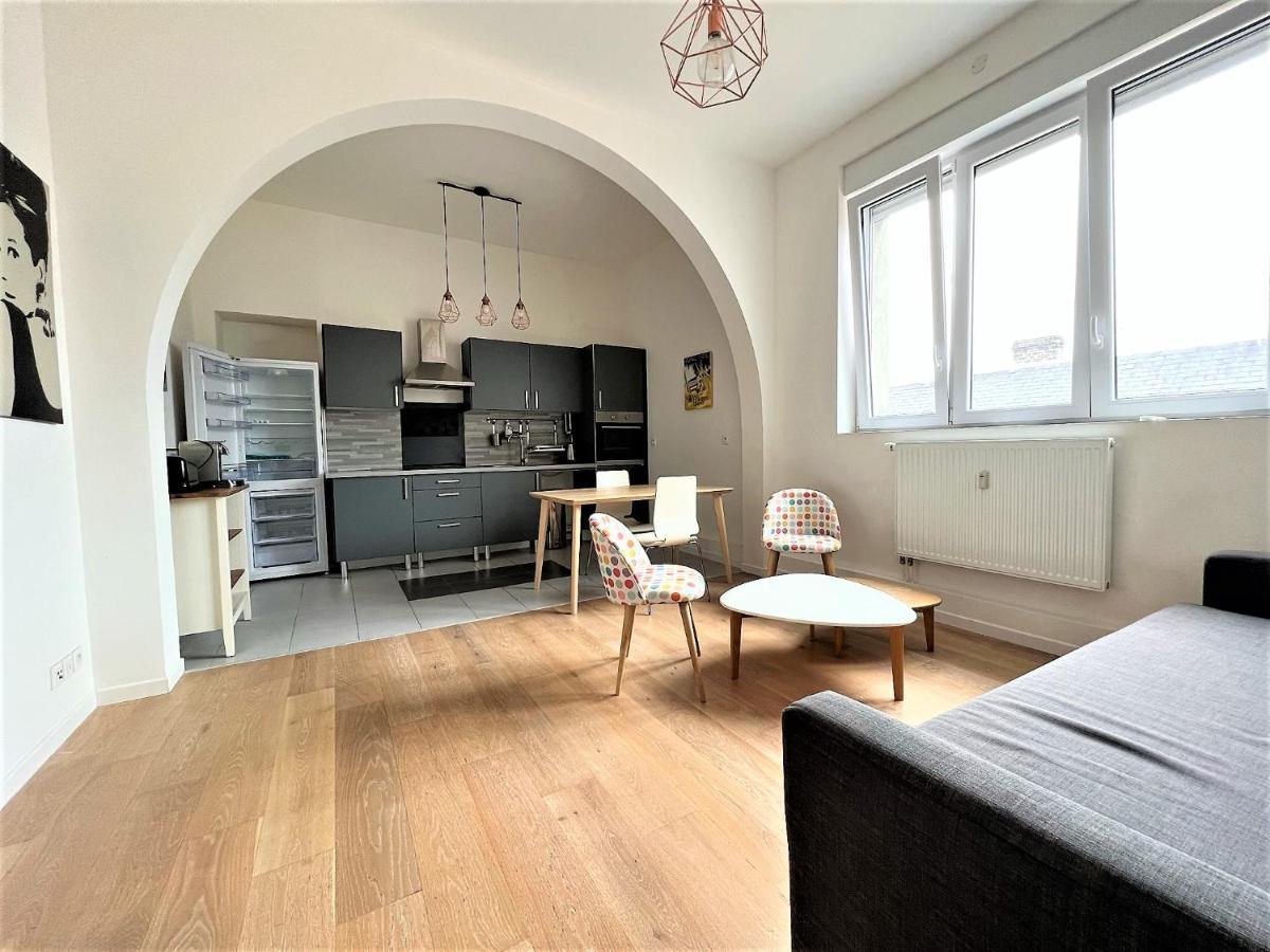 AUGUSTINS appartement T2 lumineux proche Cathédrale Reims Esterno foto
