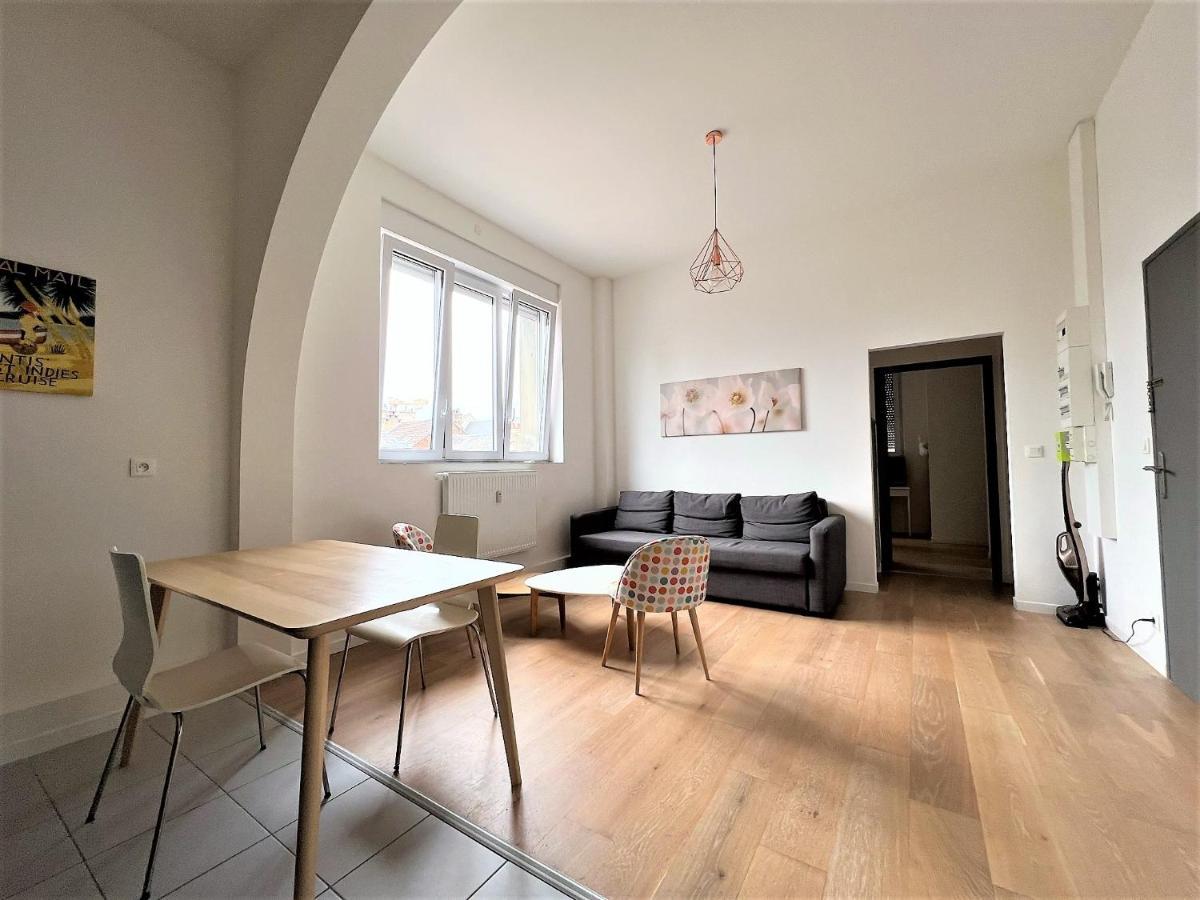AUGUSTINS appartement T2 lumineux proche Cathédrale Reims Esterno foto